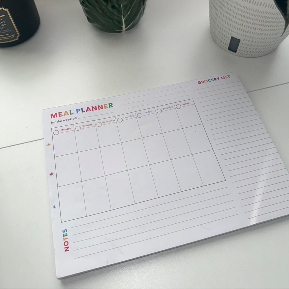 Weekly Meal Planner Notepad with Grocery List